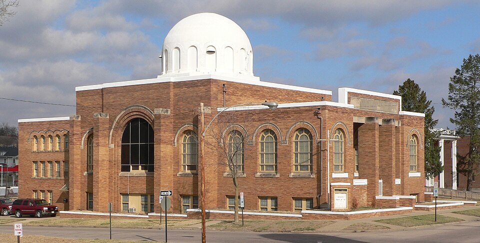 Photograph of First Congregational Church, Former