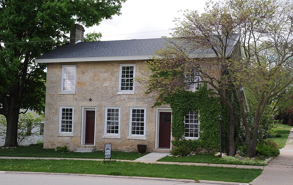 Photograph of Guiberson House