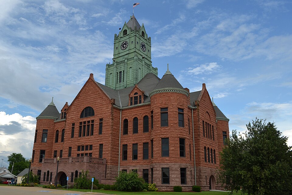 Photograph of Clinton County Courthouse