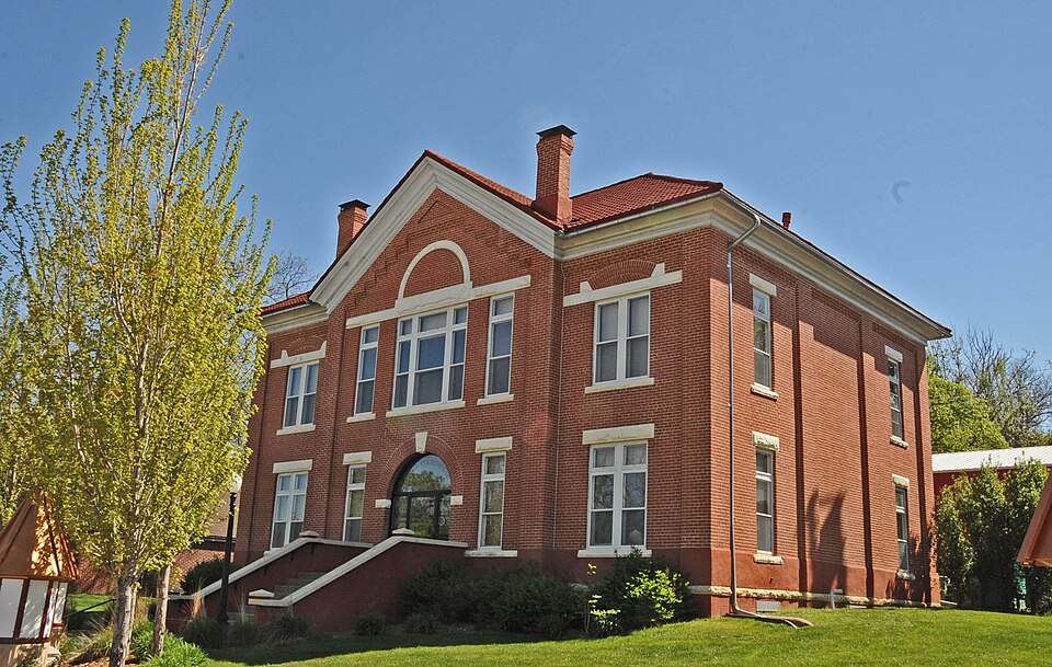 Photograph of Pottawattamie County Sub Courthouse