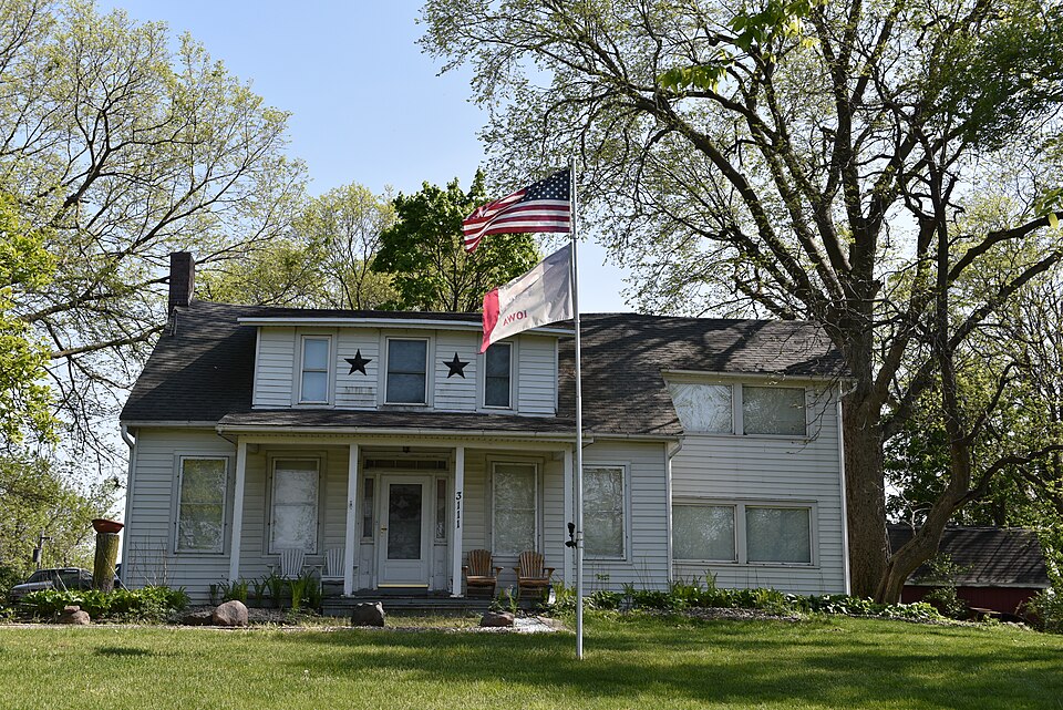 Photograph of Larnerd Case House