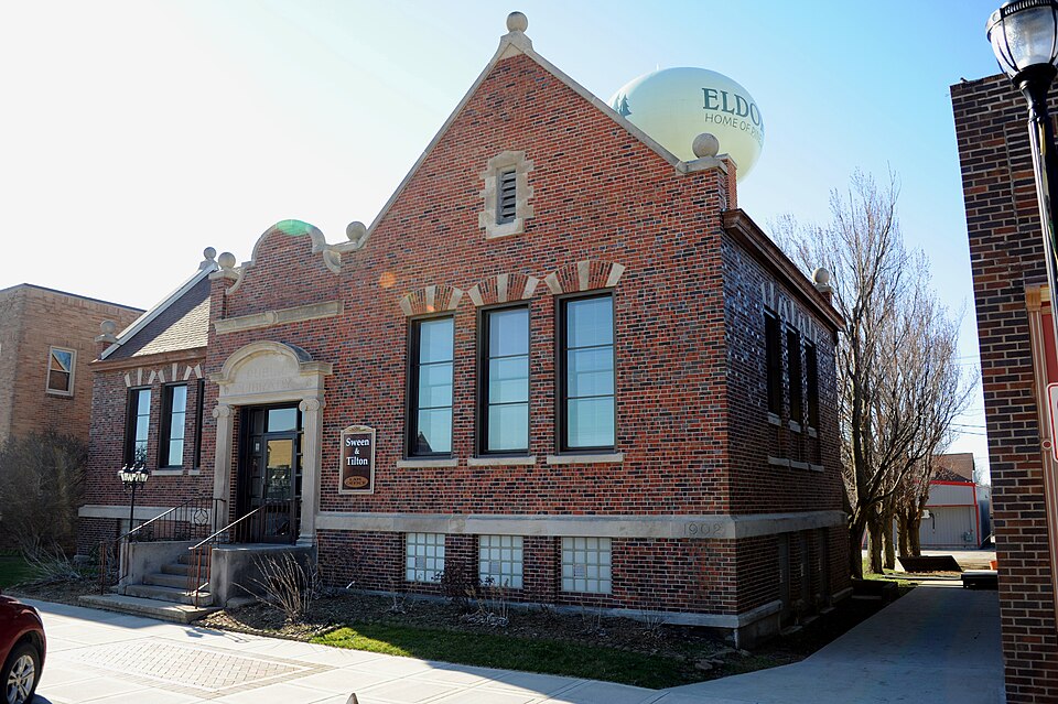 Photograph of Former Eldora Public Library