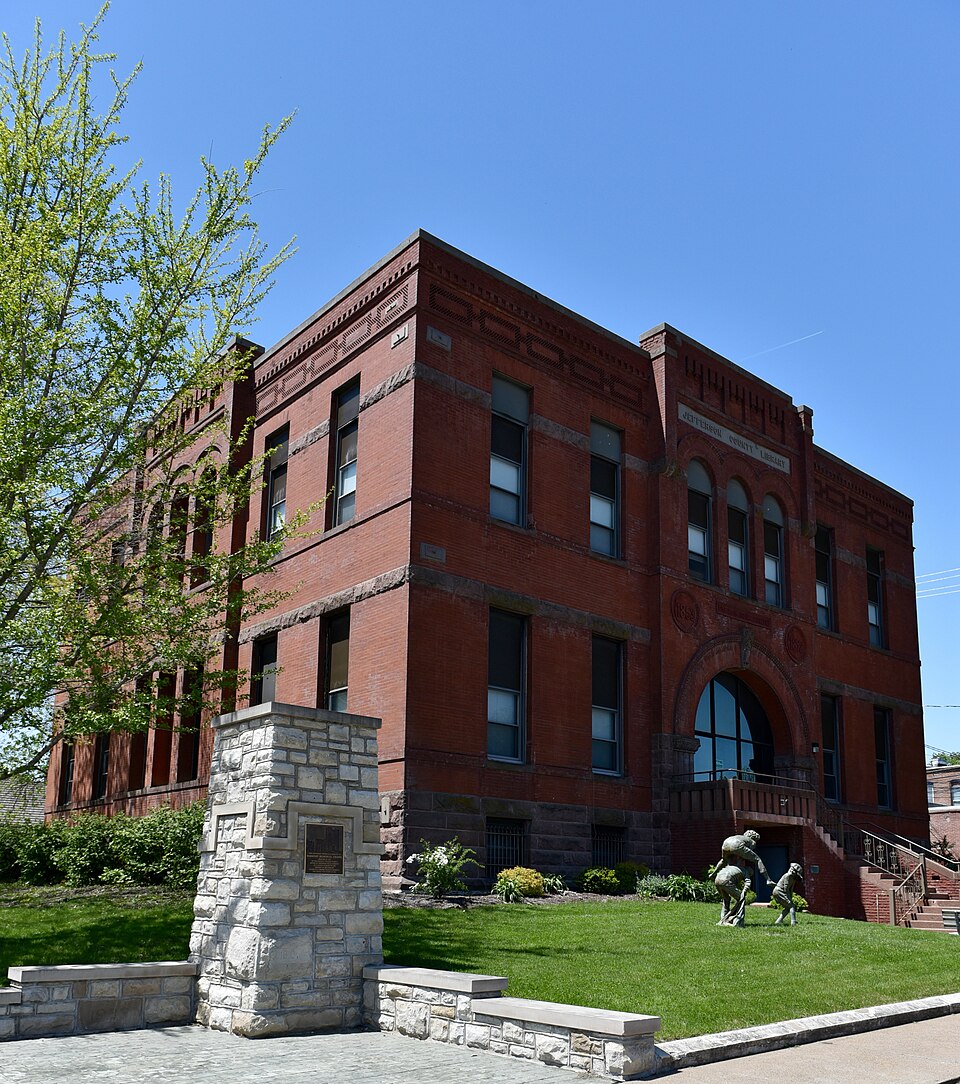 Photograph of Fairfield Public Library