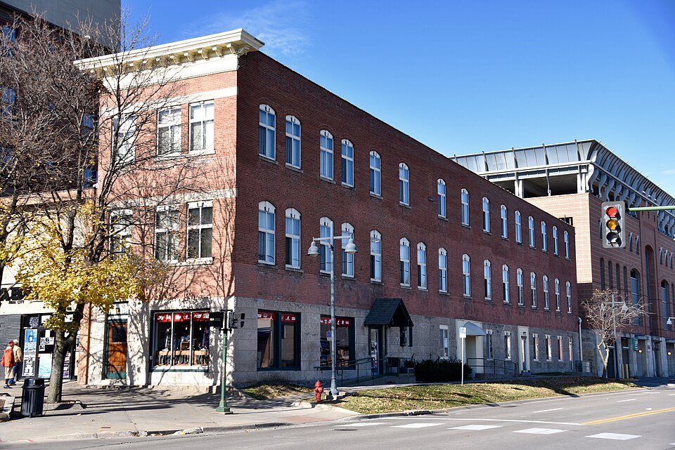Photograph of Boerner-Fry Company/Davis Hotel