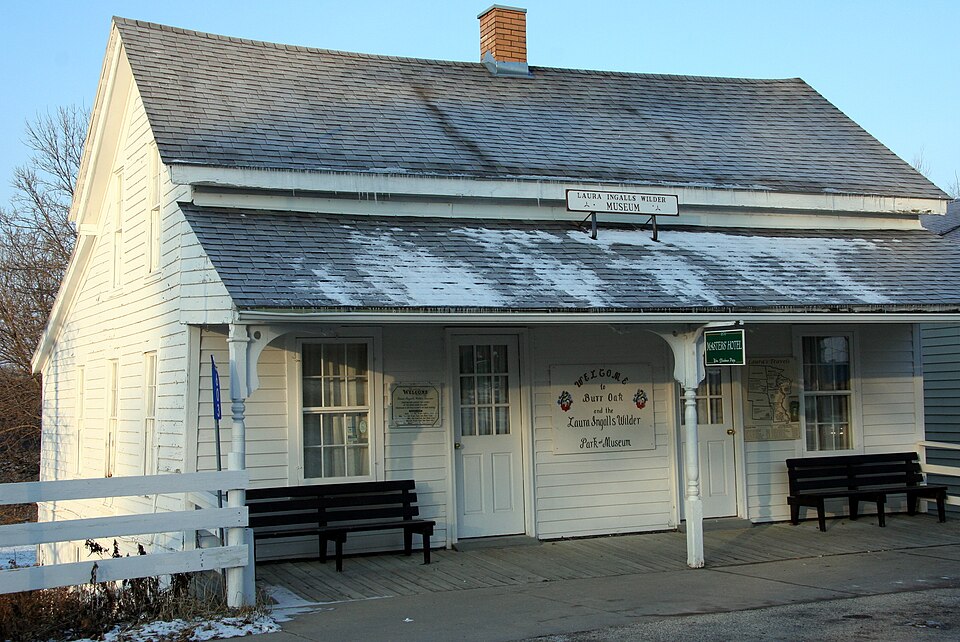 Photograph of Burr Oak House/Masters Hotel