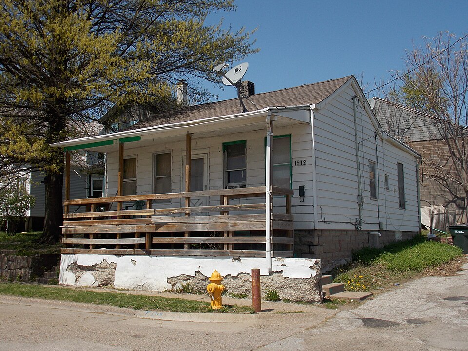 Photograph of Cottage at 1514 and 1516 W. Second Street