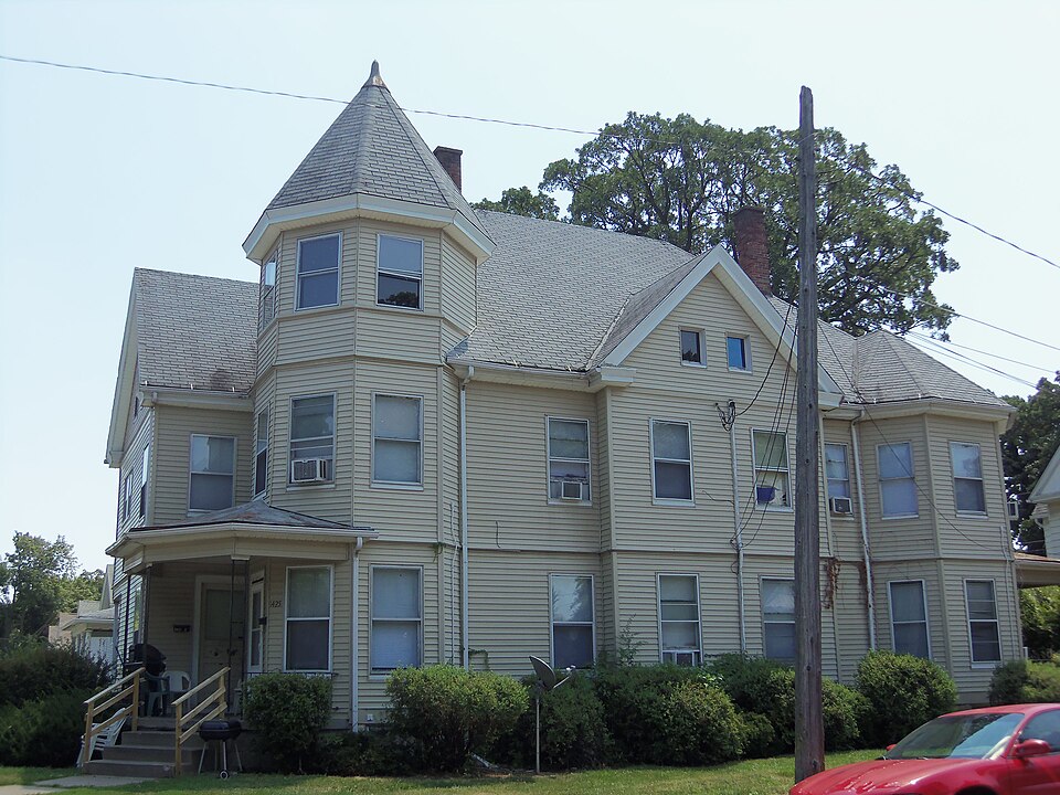 Photograph of Currier House