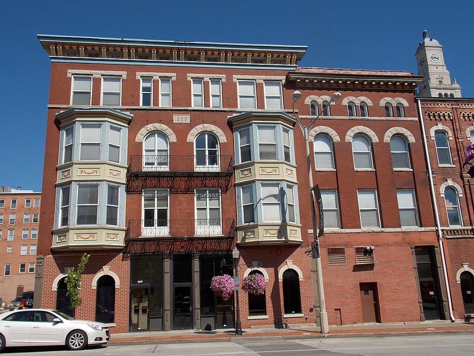 Photograph of Ficke Block