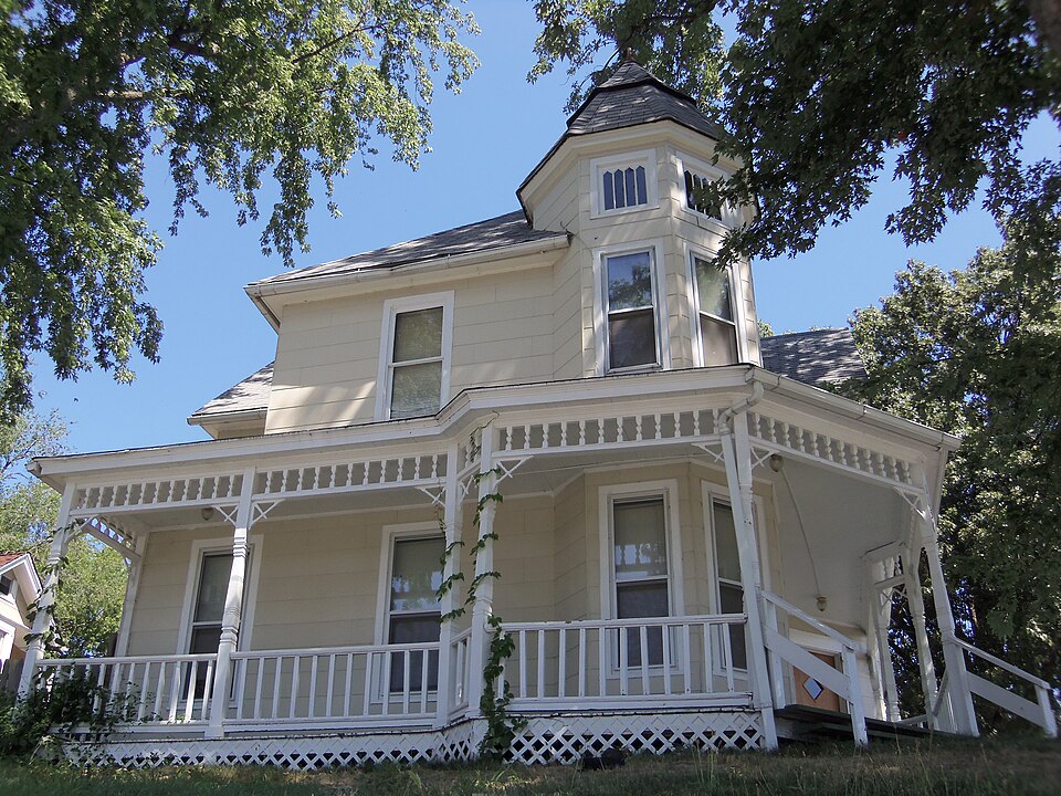 Photograph of William T. Goodrich House