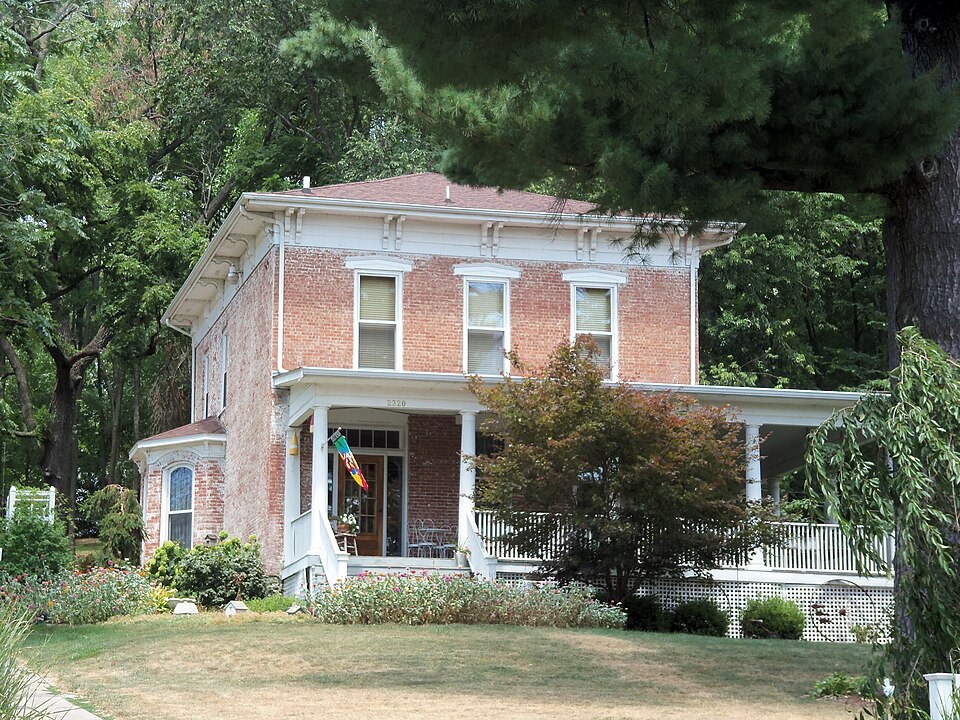 Photograph of McManus House