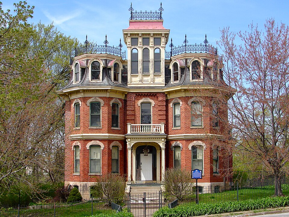 Photograph of Fred B. Sharon House