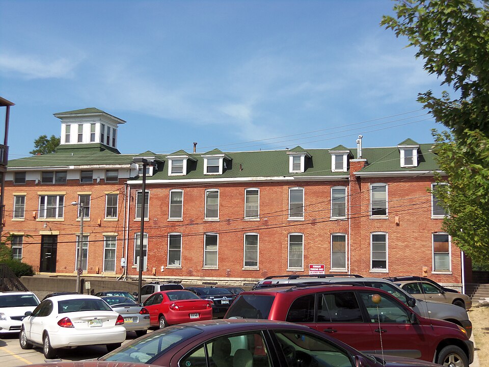 Photograph of St. Luke's Hospital