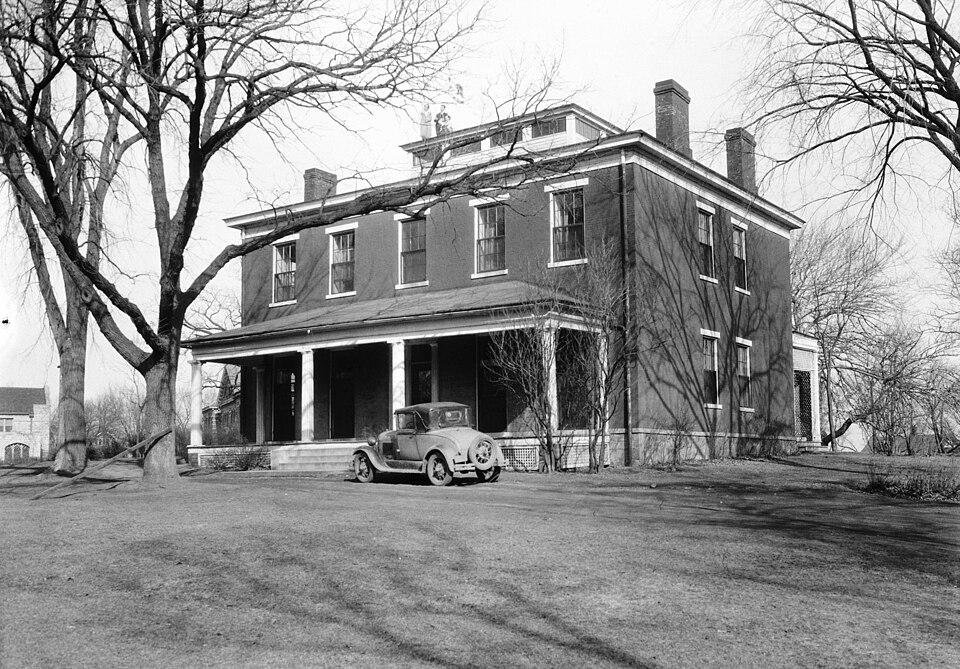 Photograph of Architecture of Henry K. Holsman Historic Campus District