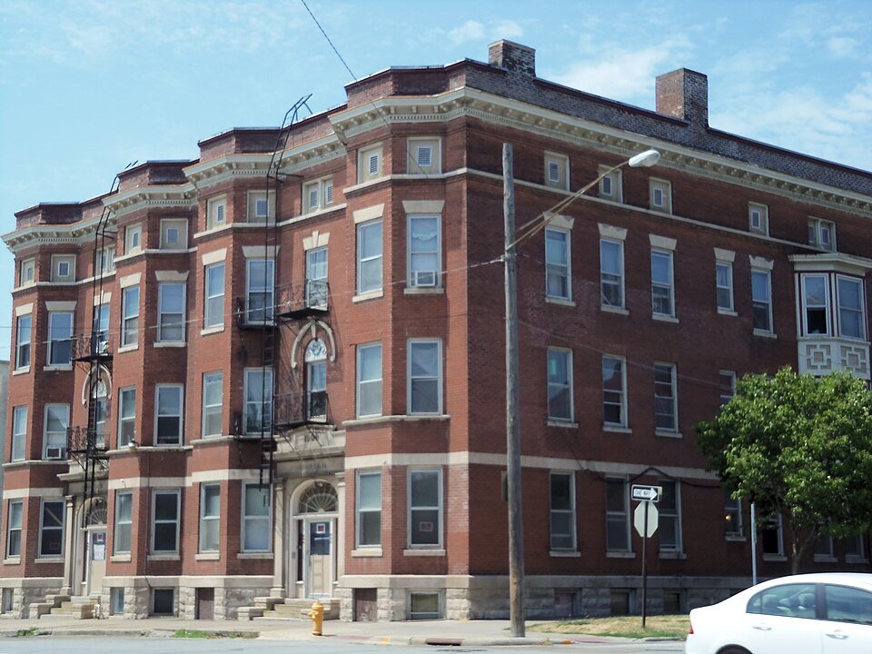 Photograph of West Third Street Historic District
