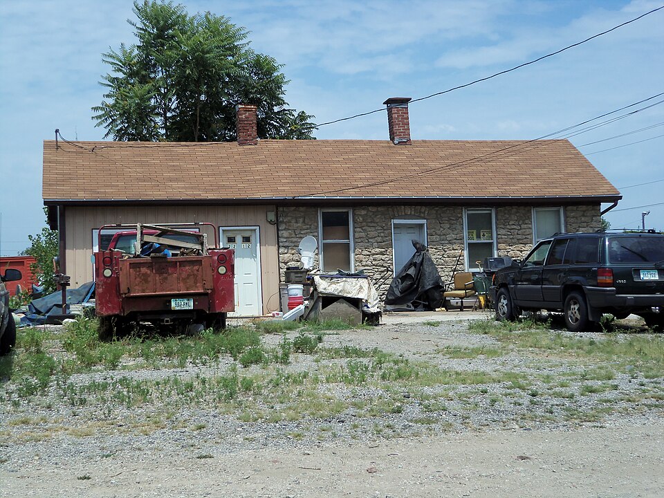 Photograph of House at 2212 W. River Drive