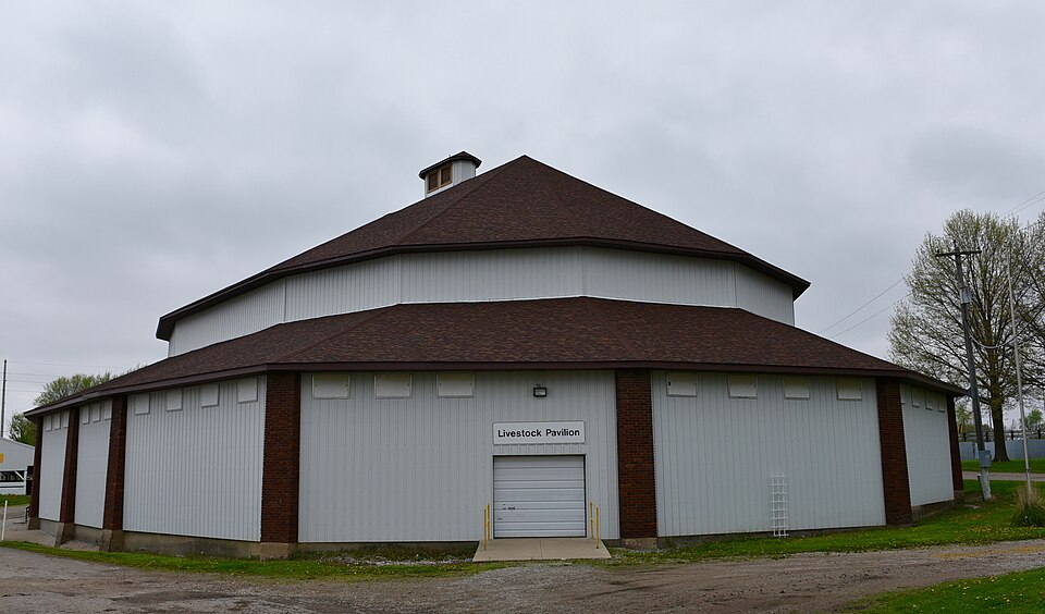 Photograph of Stock Judging Pavilion