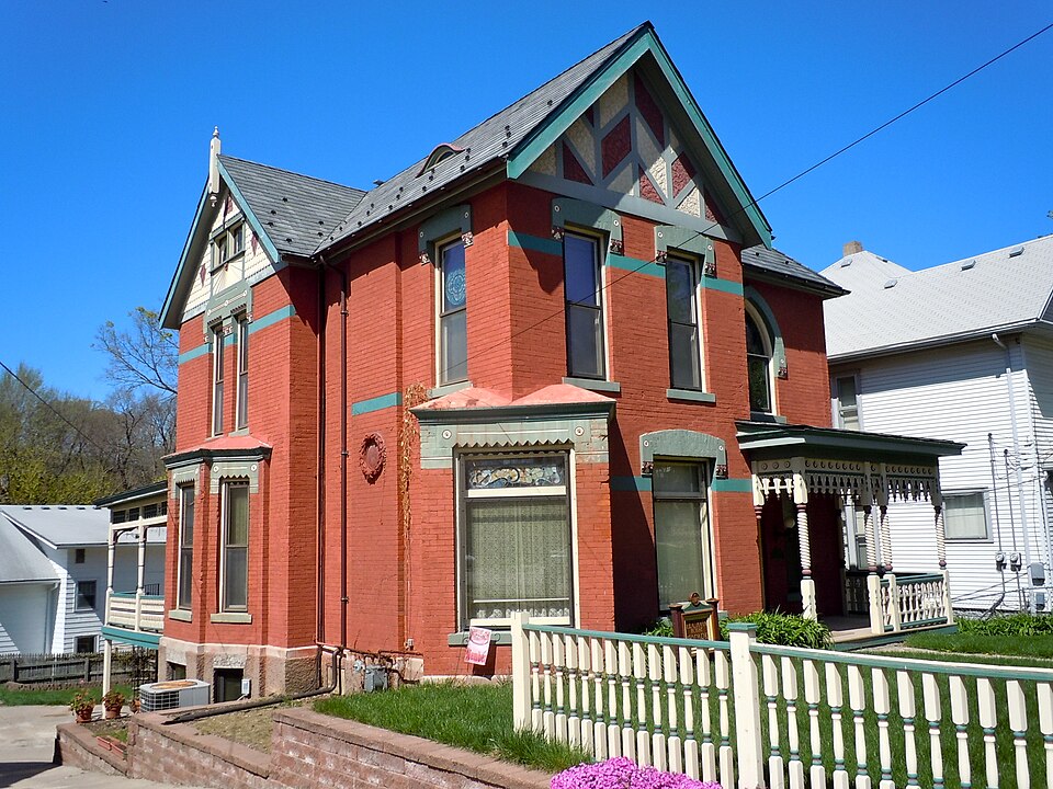 Photograph of Thomas E. Cavin House