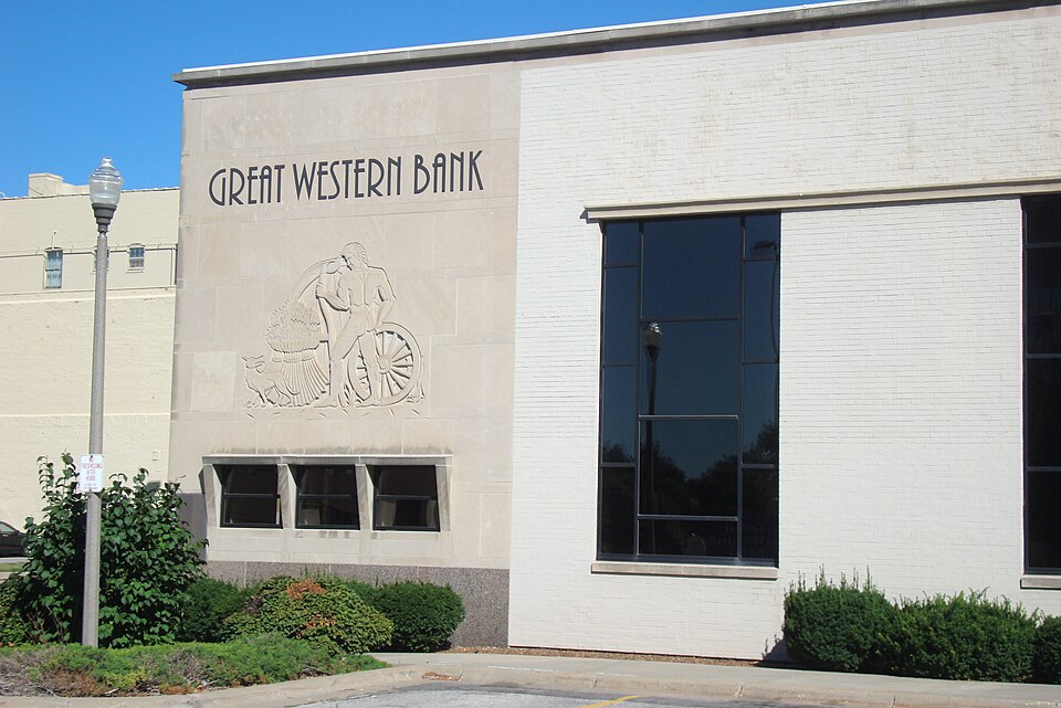 Photograph of State Savings Bank
