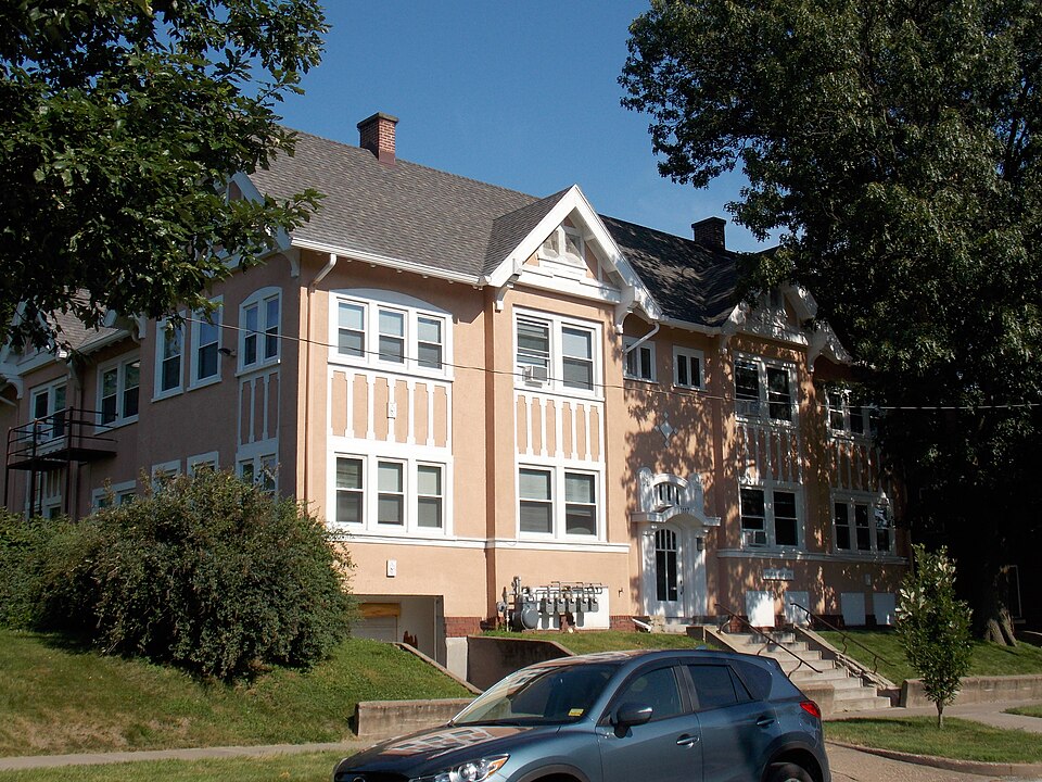 Photograph of Cork Hill District