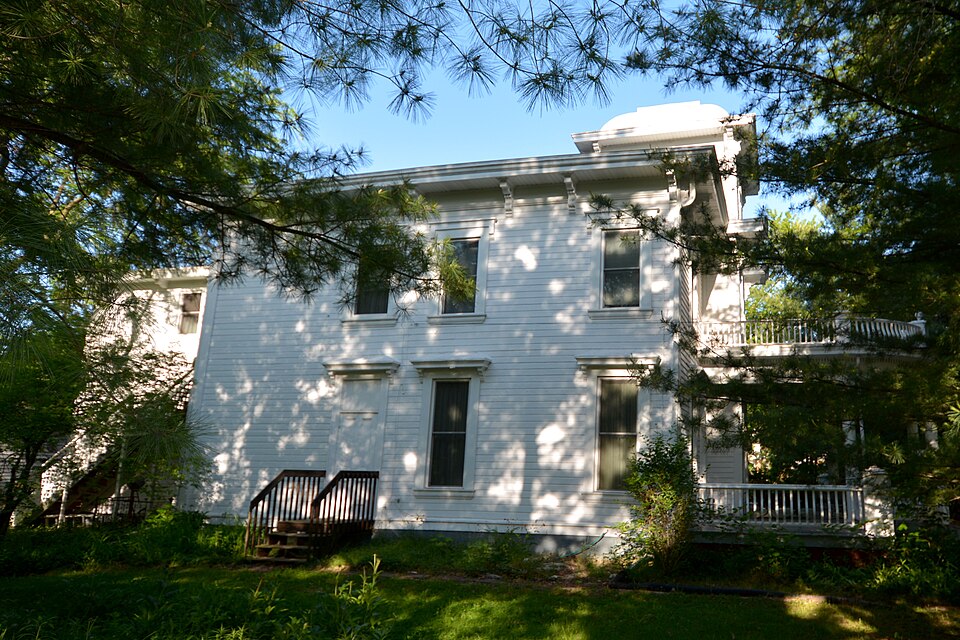 Photograph of Wells-Stubbs House
