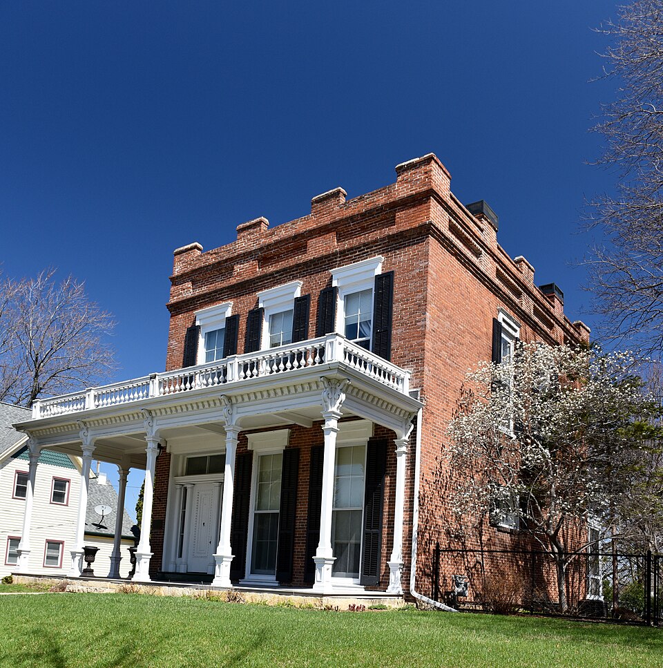 Photograph of Ora Holland House