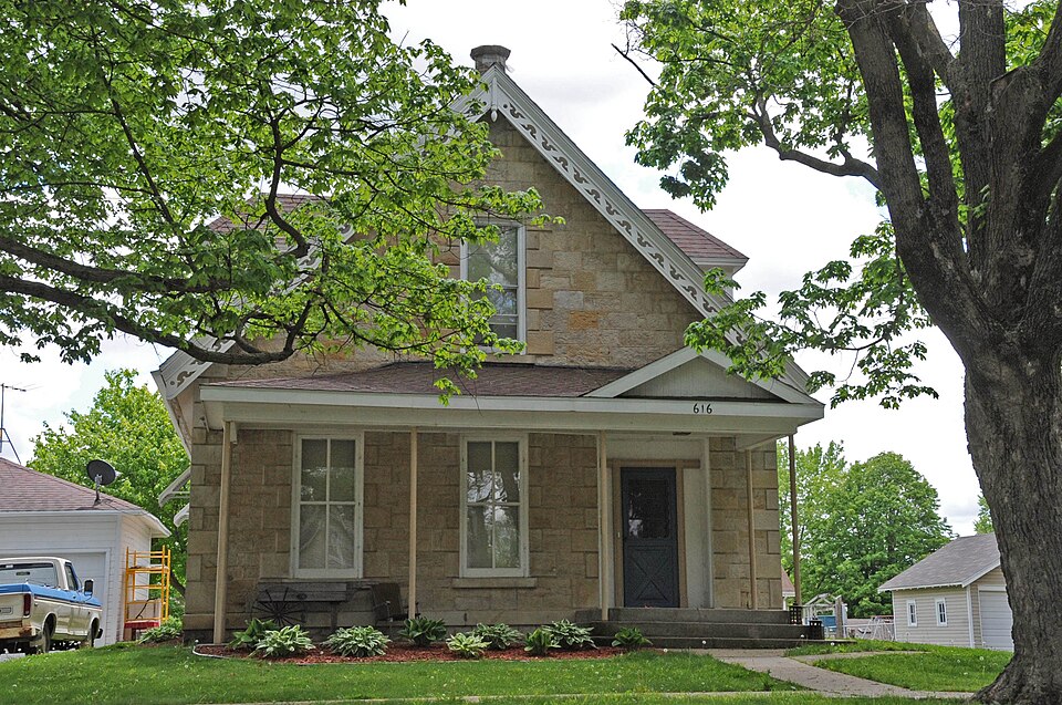 Photograph of William R. and Martha Foster Shriver House