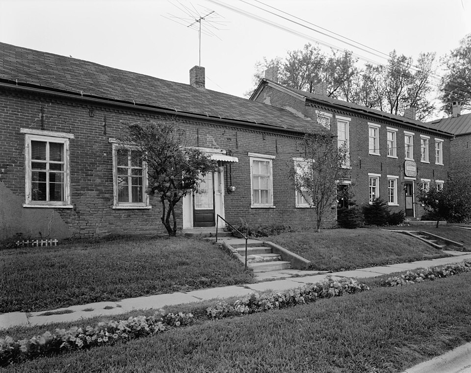 Photograph of William Van Asch House-Huibert Debooy Commercial Room