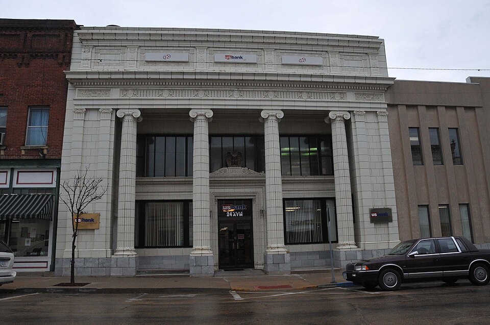 Photograph of First National Bank