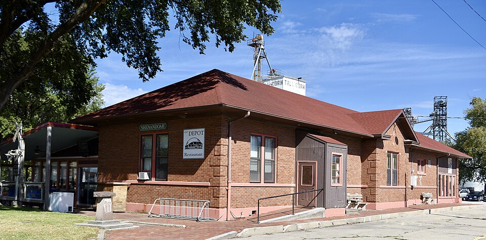 Photograph of Wabash Combination Depot-Shenandoah