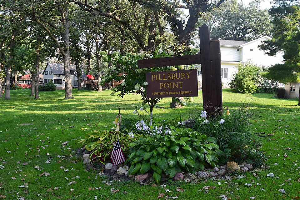 Photograph of Pillsbury Point State Park