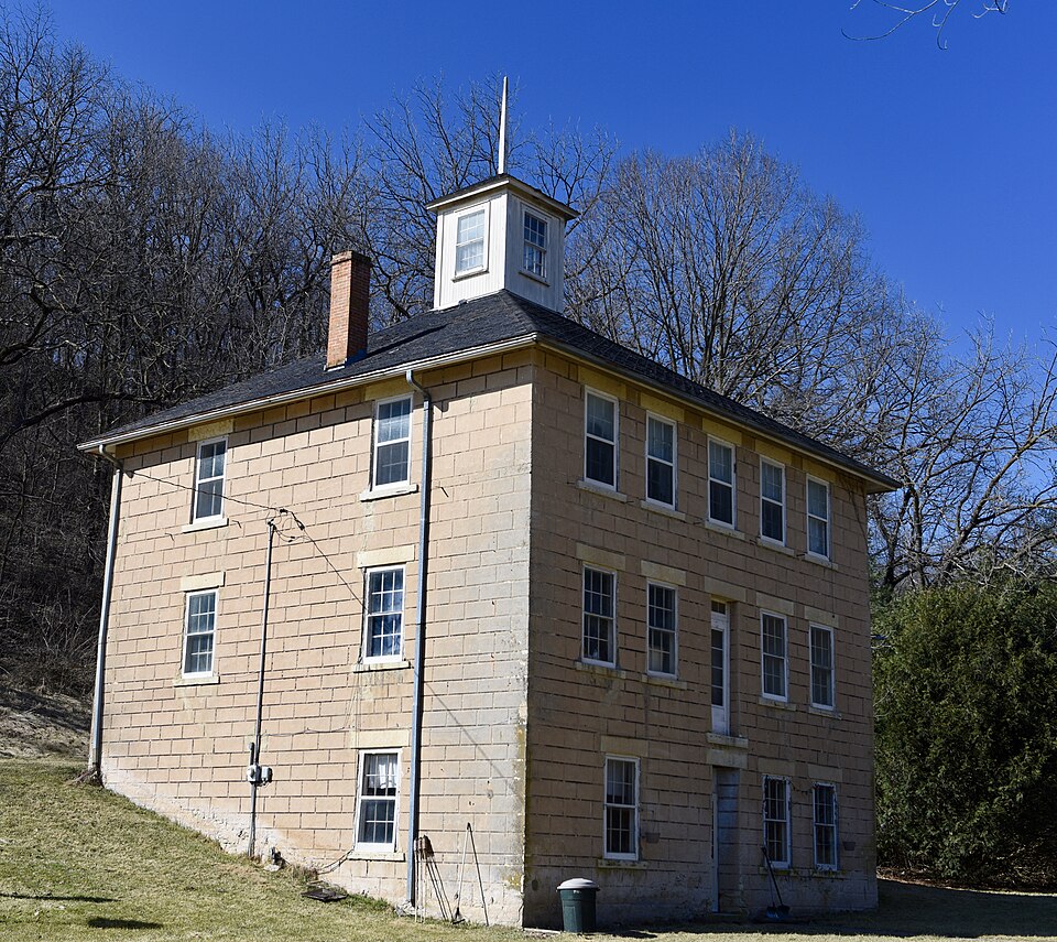 Photograph of Upper Paradise