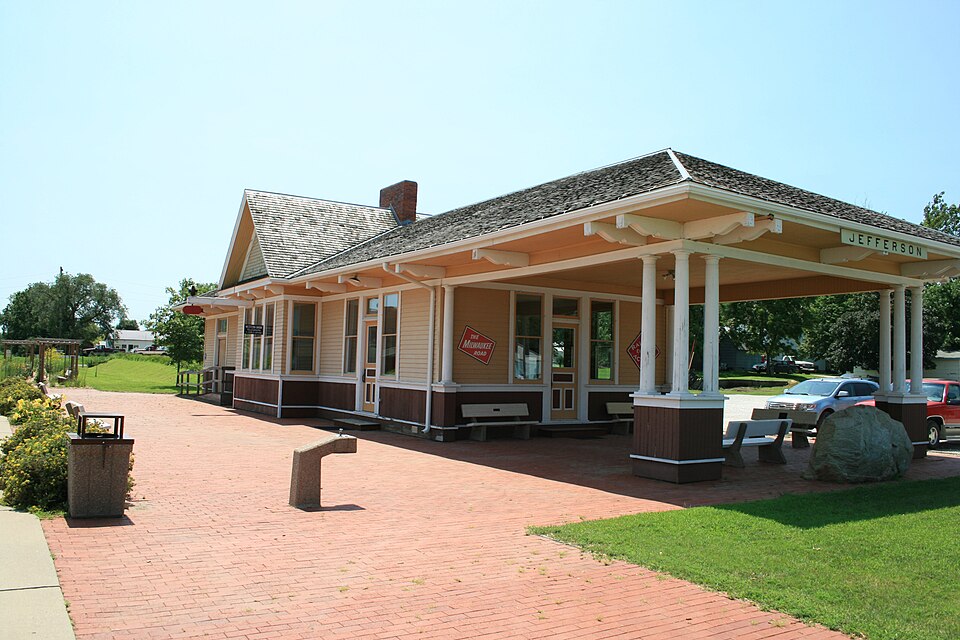 Photograph of Jefferson station