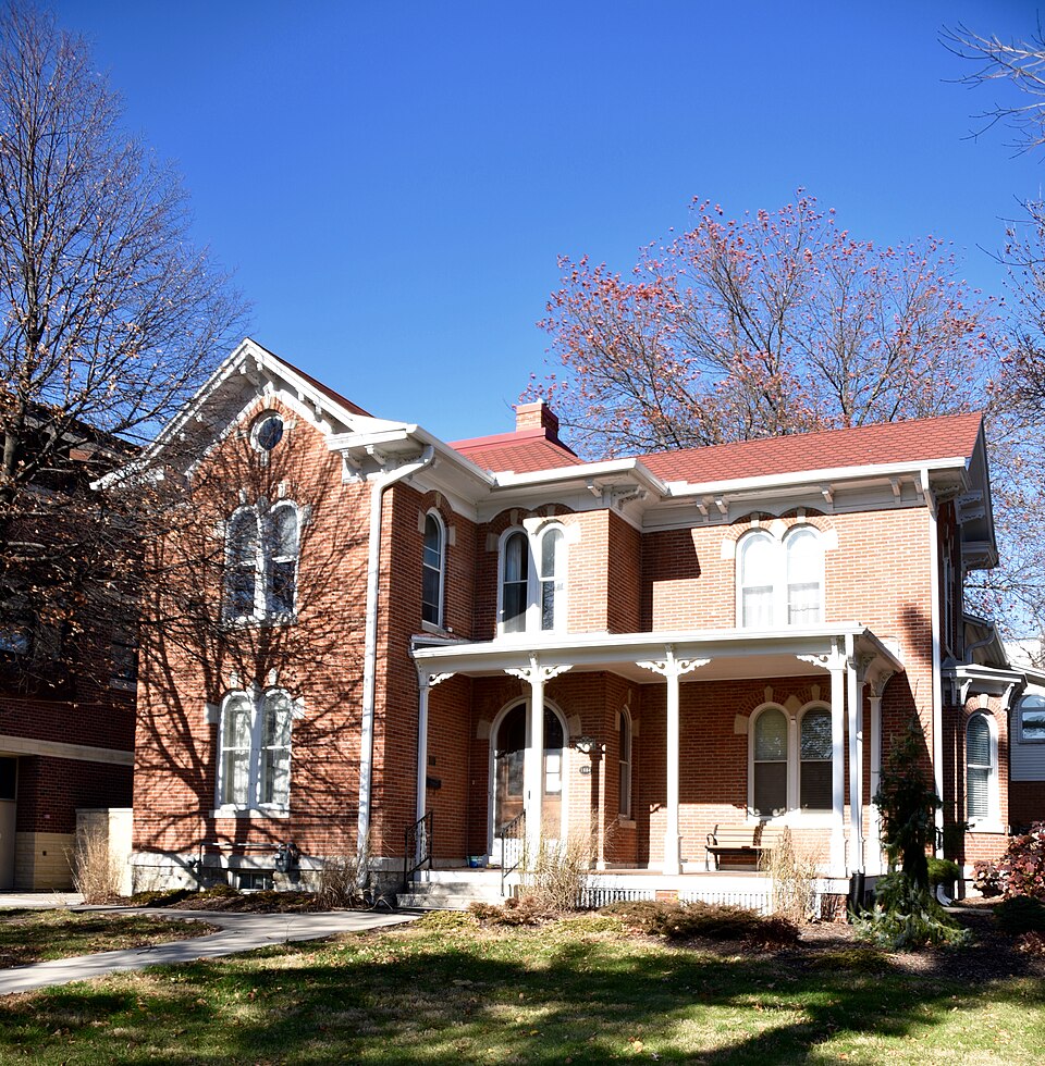 Photograph of Wilbur D. and Hattie Cannon House
