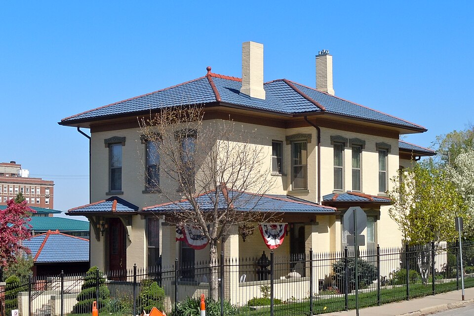 Photograph of Wickham-De Vol House