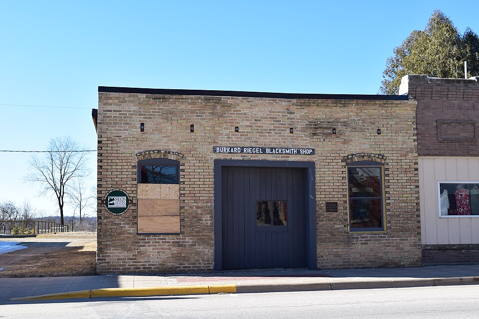 Photograph of Bigler Building