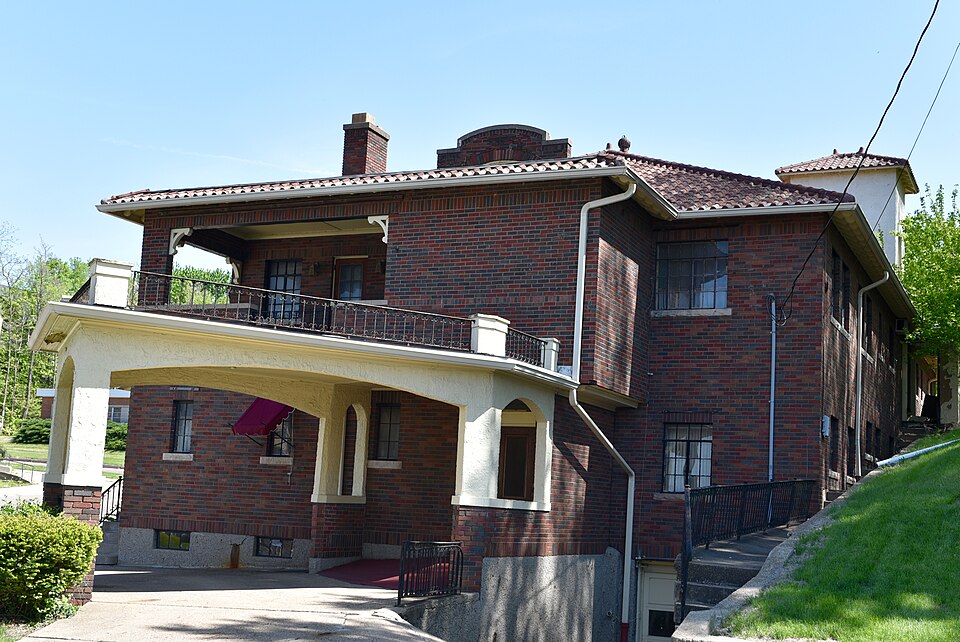 Photograph of Jay Funeral Home
