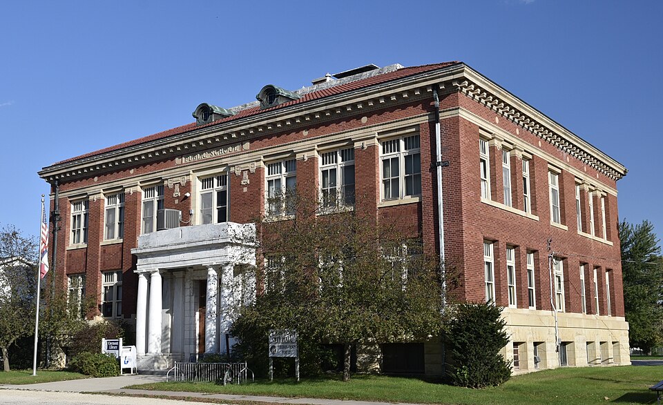 Photograph of Clermont Public School
