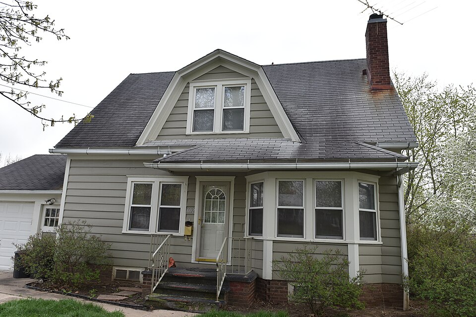 Photograph of Dr. William H. and Mae R. Klose House