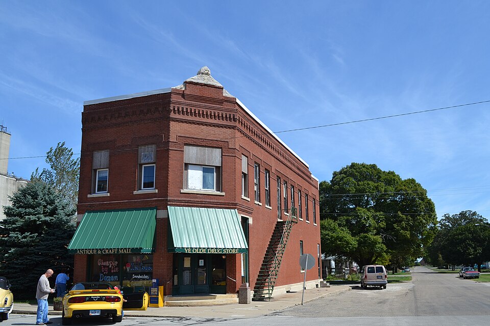 Photograph of Schultz Brothers Drug Store