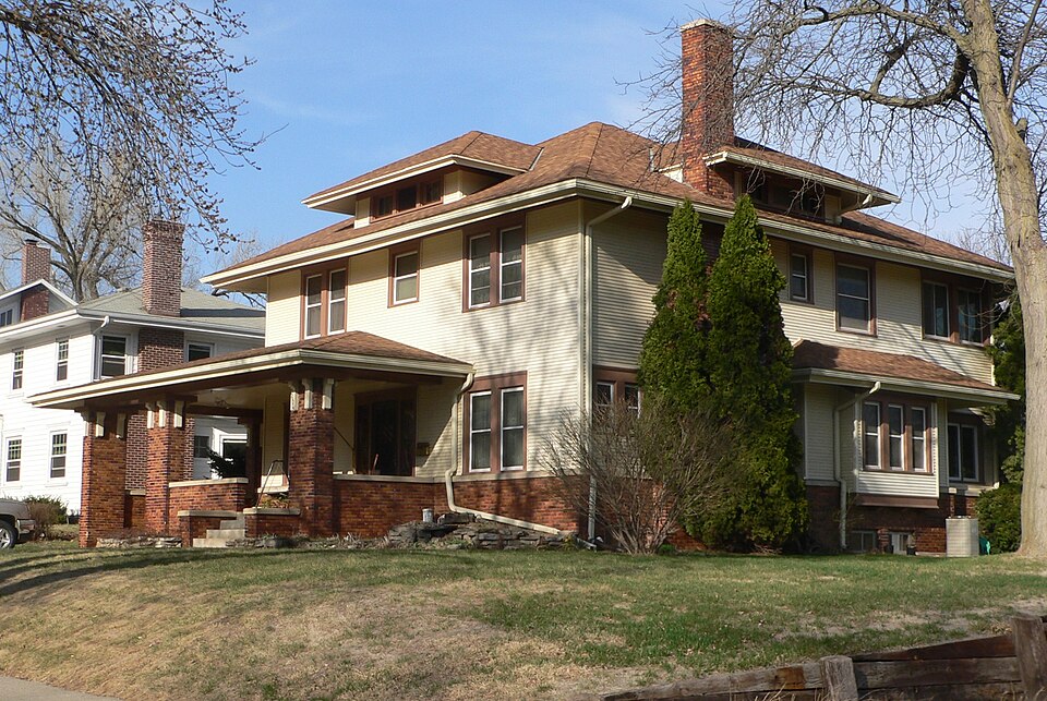 Photograph of Ben and Harriet Schulein House