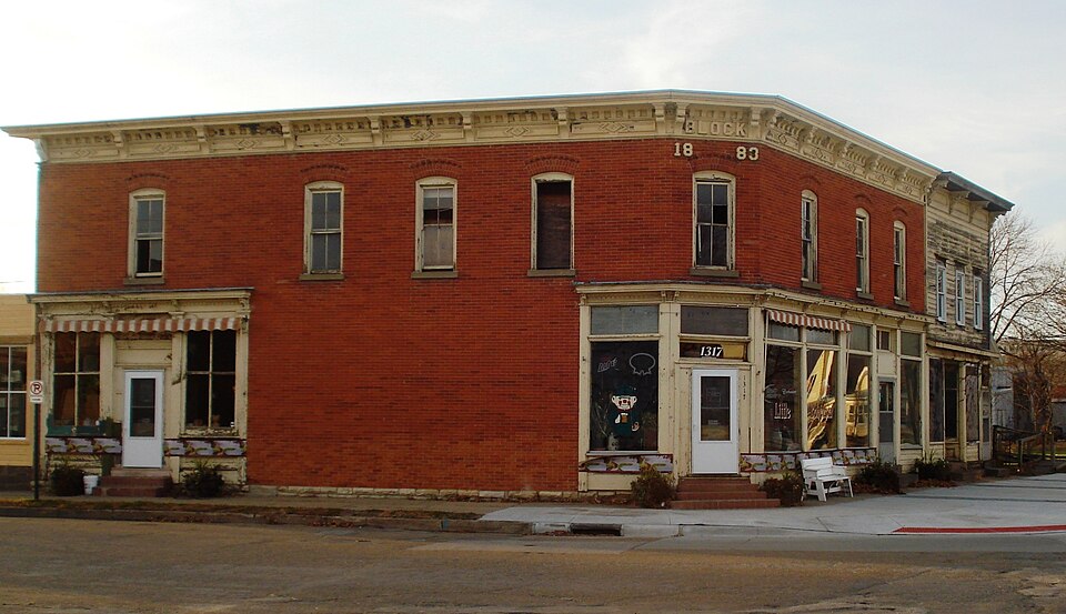 Photograph of Lesinger Block