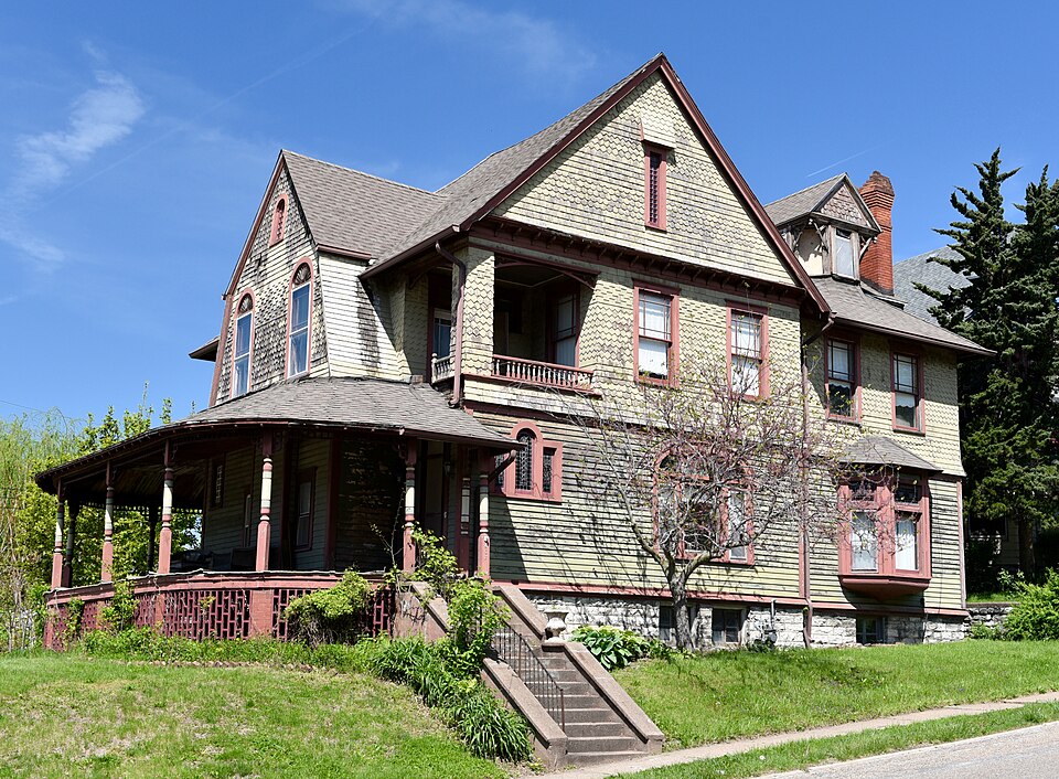 Photograph of Court Hill Historic District