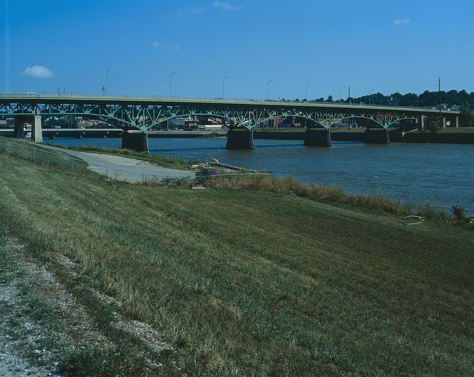 Photograph of Jefferson Street Viaduct