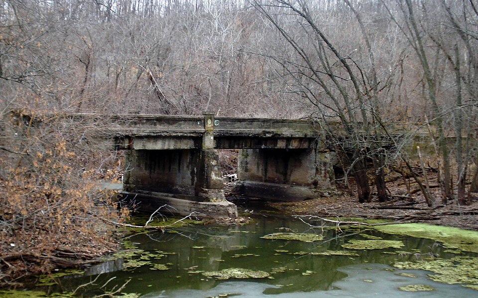 Photograph of Le Grand Bridge