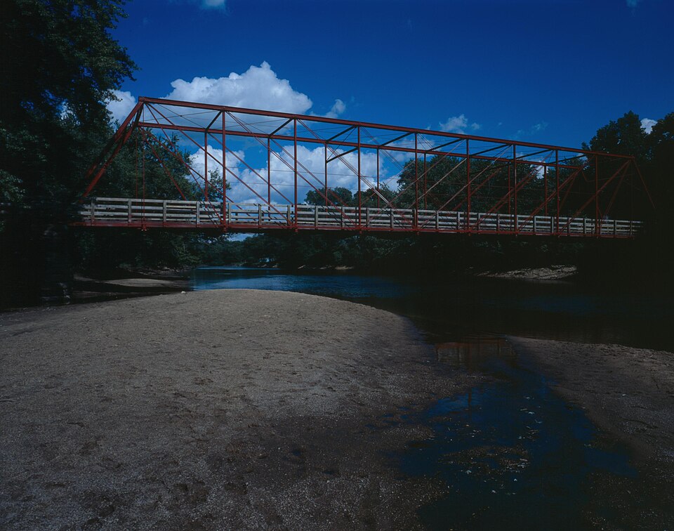 Photograph of Upper Paris Bridge