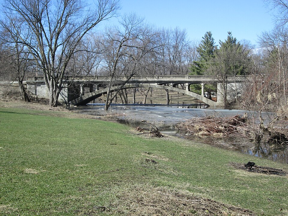 Photograph of Cherry Street Bridge