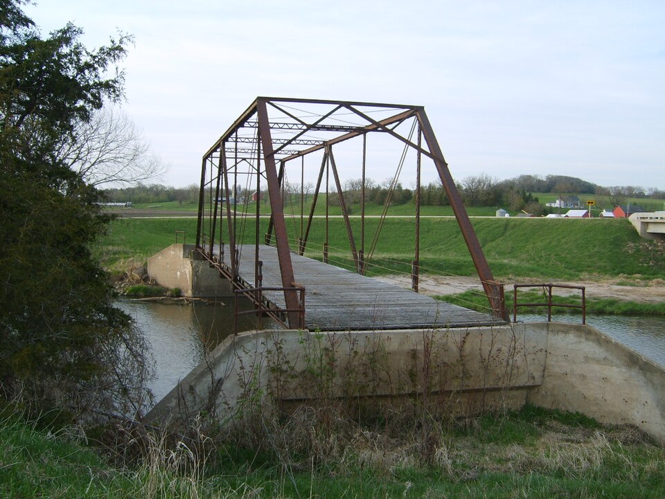 Photograph of Mill Race Bridge