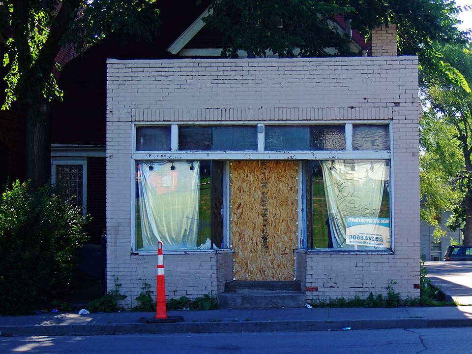 Photograph of Burnstein-Malin Grocery