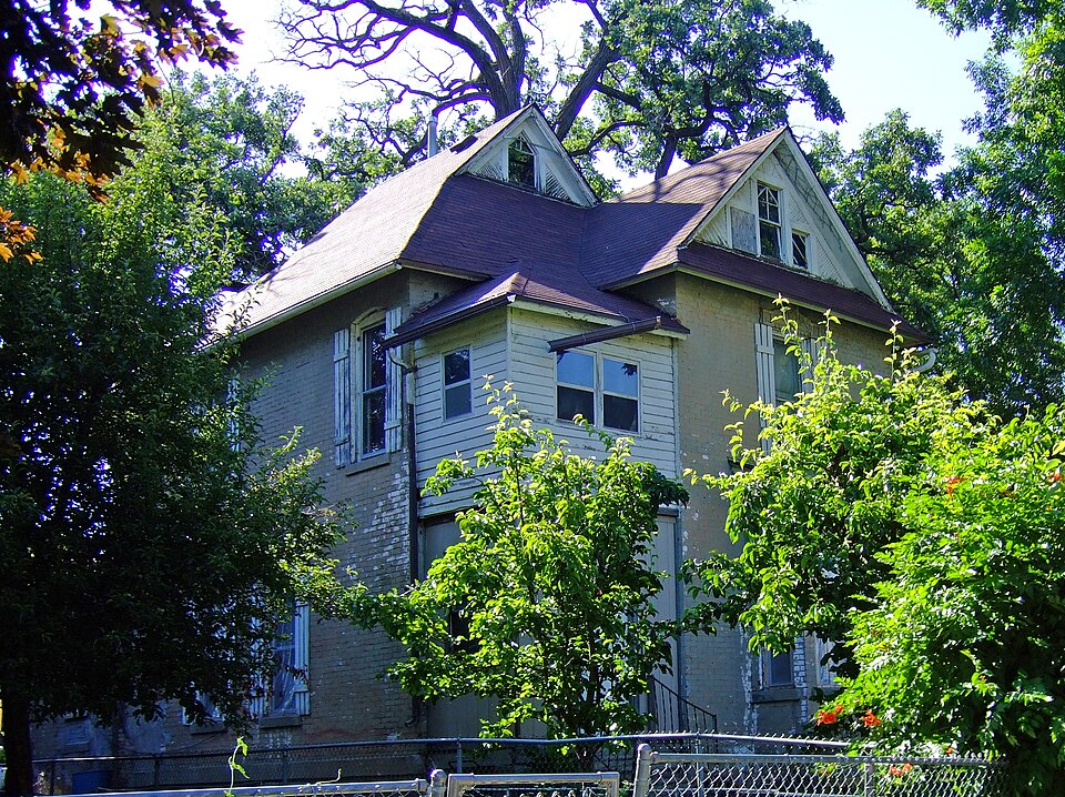 Photograph of Lowry W. and Hattie N. Goode First North Des Moines House
