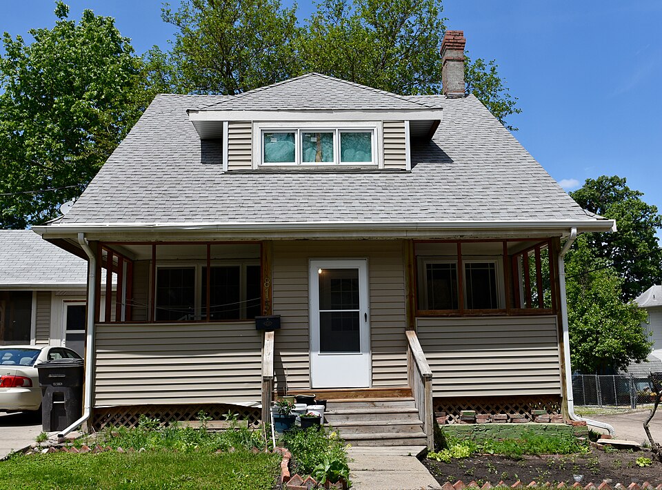 Photograph of Julius Scheibe Cottage